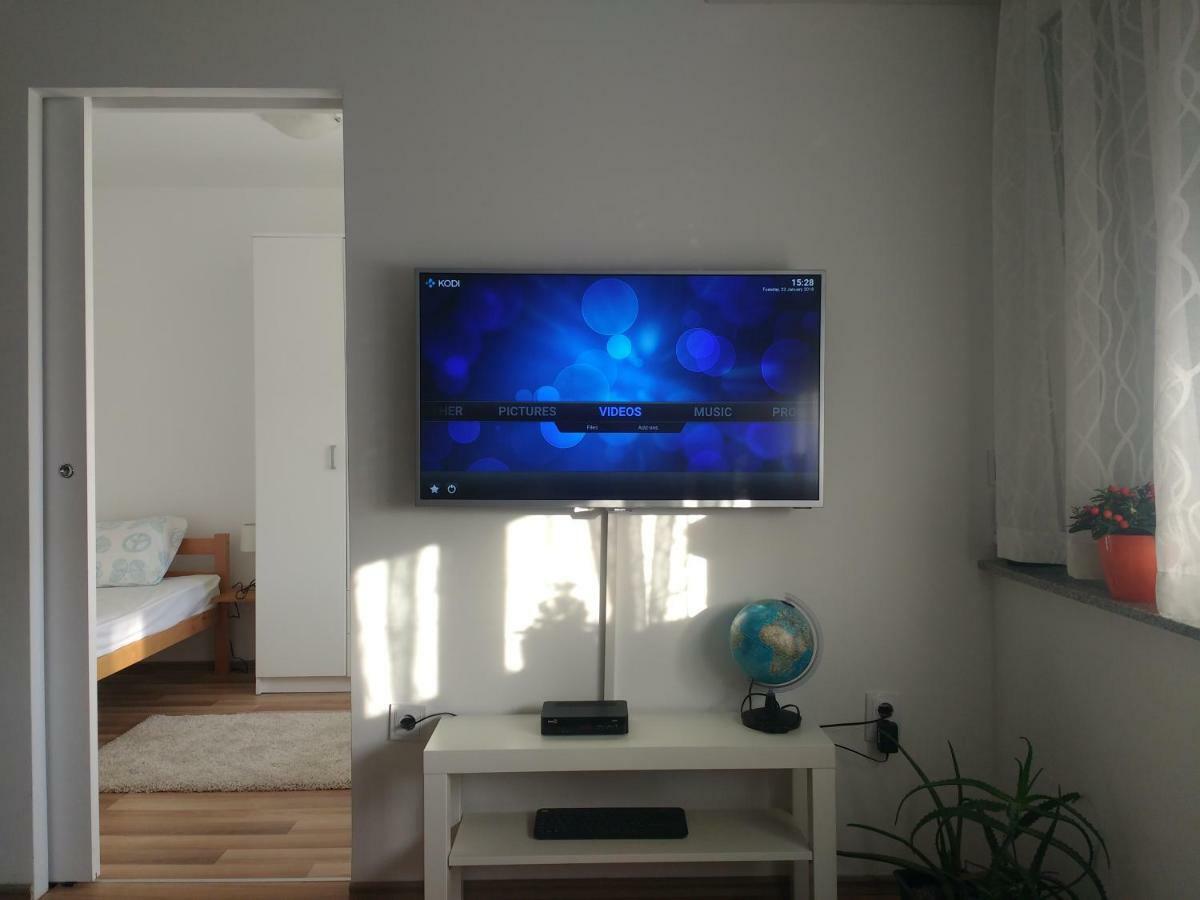 Meridian Apartment , 300M To Bus Terminal, Fast Wifi & Airport Transf Zagabria Esterno foto