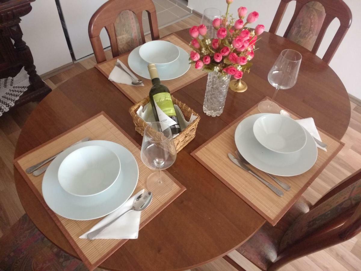 Meridian Apartment , 300M To Bus Terminal, Fast Wifi & Airport Transf Zagabria Esterno foto